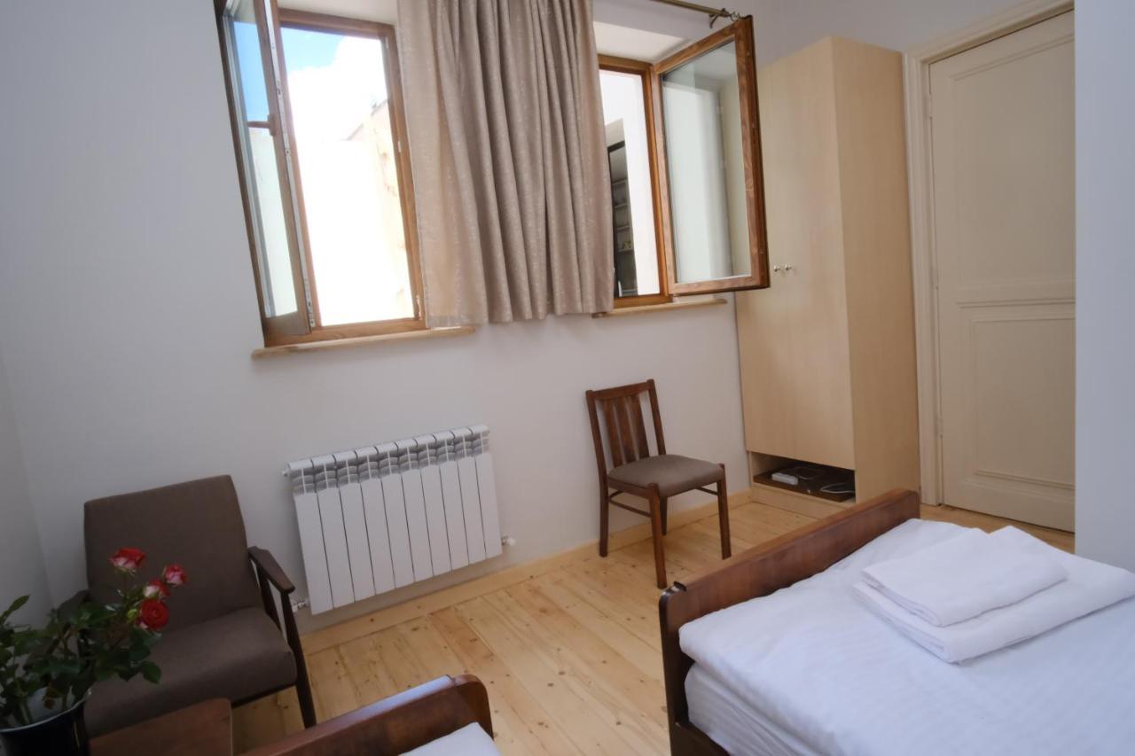 Toon 55 Otel Gümrü Dış mekan fotoğraf